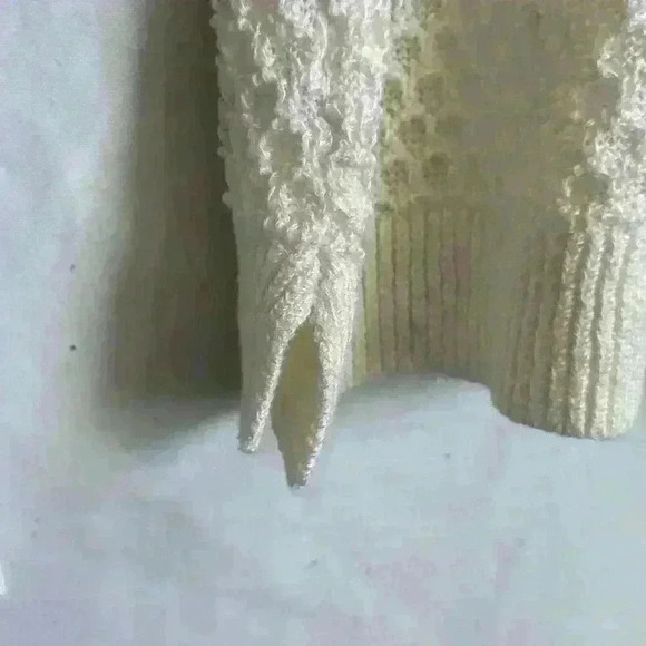 Ann Taylor Loft Womens Sweater Linen Blend Crew neck Scalloped Cream Medium - Picture 4 of 6